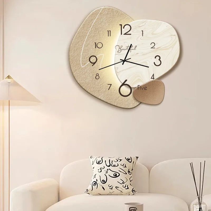 Relógio de parede moderno e luxuoso com LED, elegante e minimalista, de quartzo, decorativo para sala de estar, sala de jantar, com ponteiro LCD e conexão USB.