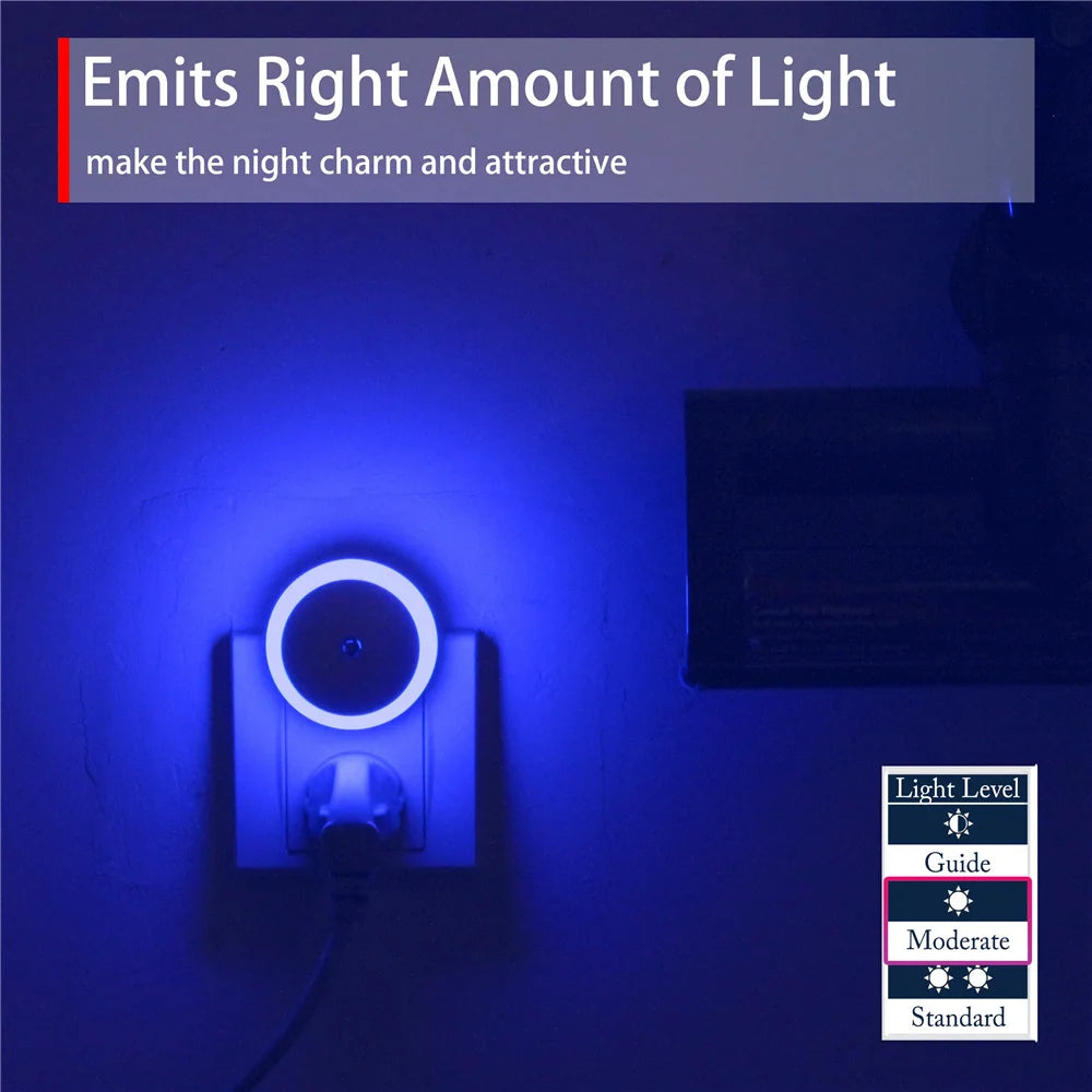 Luminária noturna LED com sensor inteligente de acendimento automático ao anoitecer, ideal para banheiro, corredor, cozinha, escada e quarto.