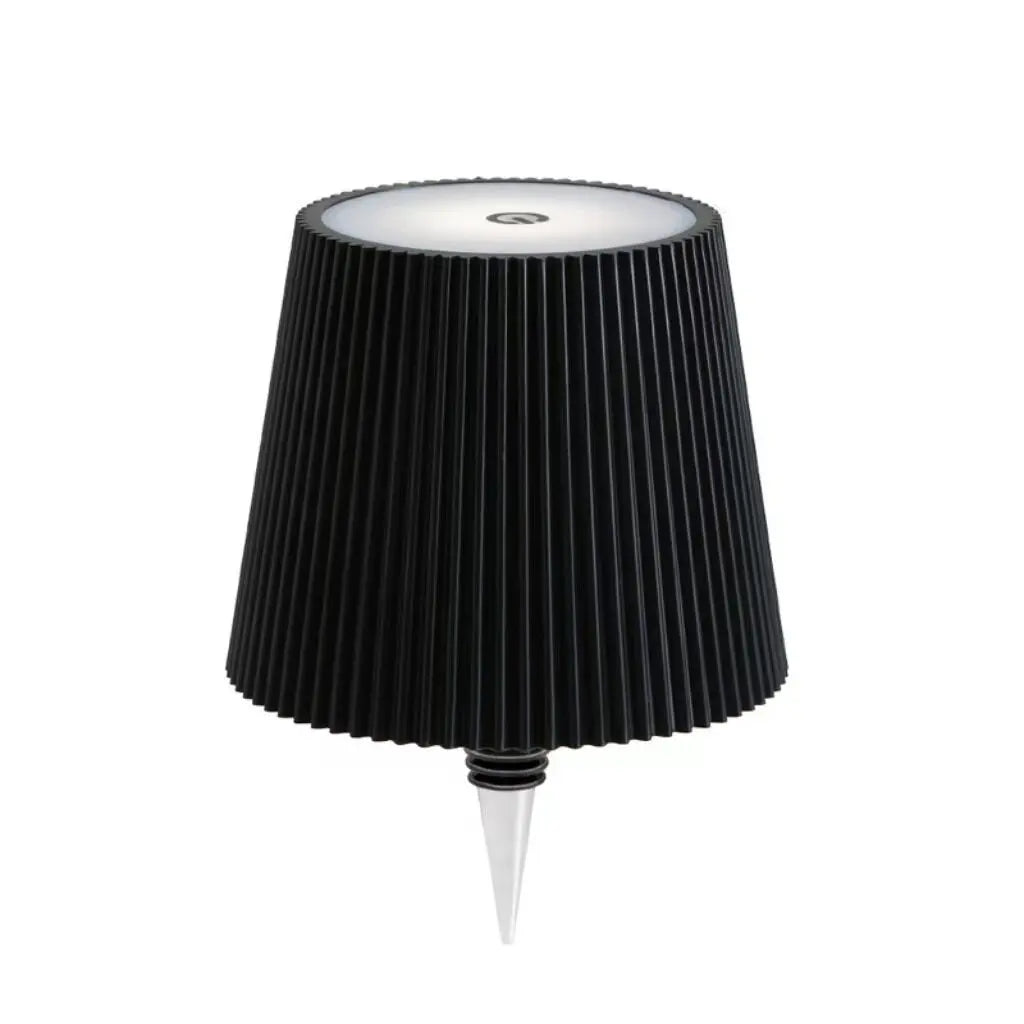 Luminária de mesa LED sem fio em formato de garrafa de vinho, com 3 cores, intensidade infinita ajustável e recarregável via USB. Ideal para mesas de jantar e para bebidas. Toque na parte superior.
